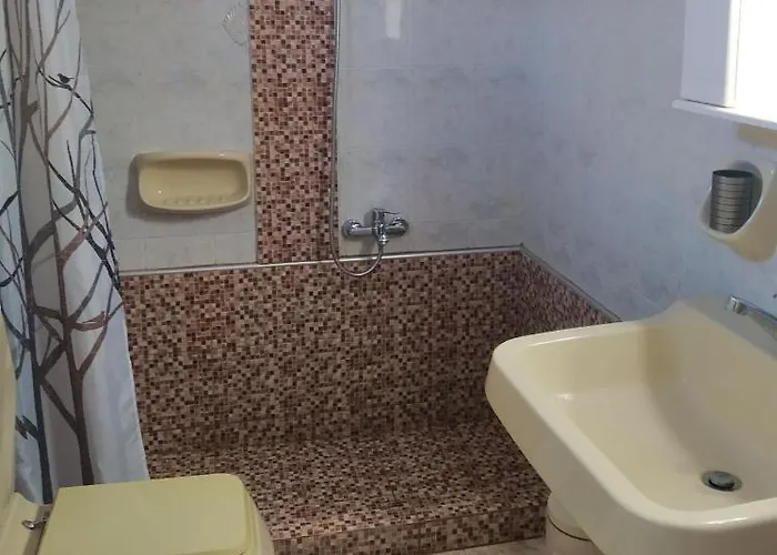 Sun And Sea 2 Lakonias